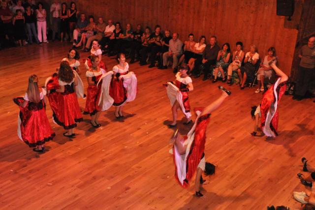 min 2010 10 10 station danse 291